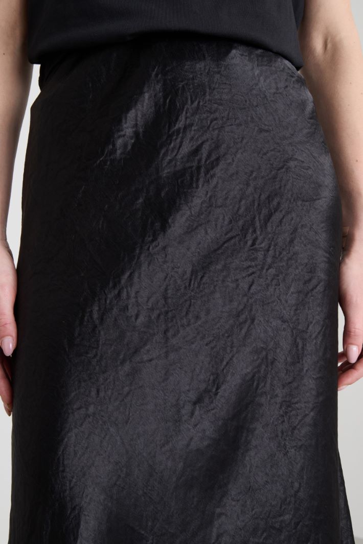 Satin midi skirt Intrend - 4