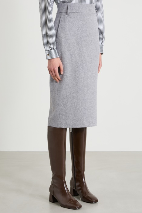 Falda lápiz de lana