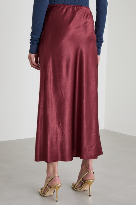 Falda midi de satén estampado