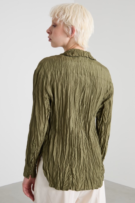 Camicia in seta stropicciata