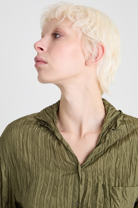 Camicia in seta stropicciata