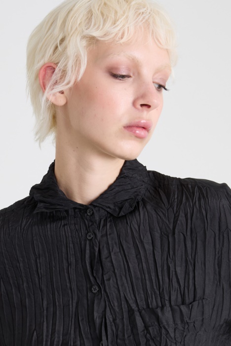 Camicia in seta stropicciata