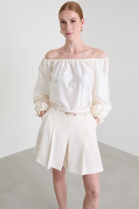 Silk off-shoulder blouse Intrend