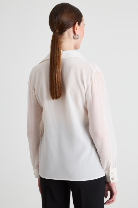 Blusa in seta con fusciacca