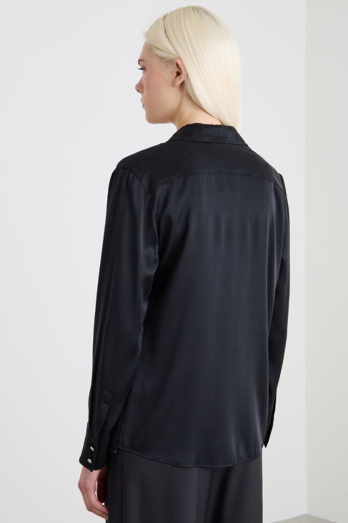 Camicia in raso di seta Intrend - 2