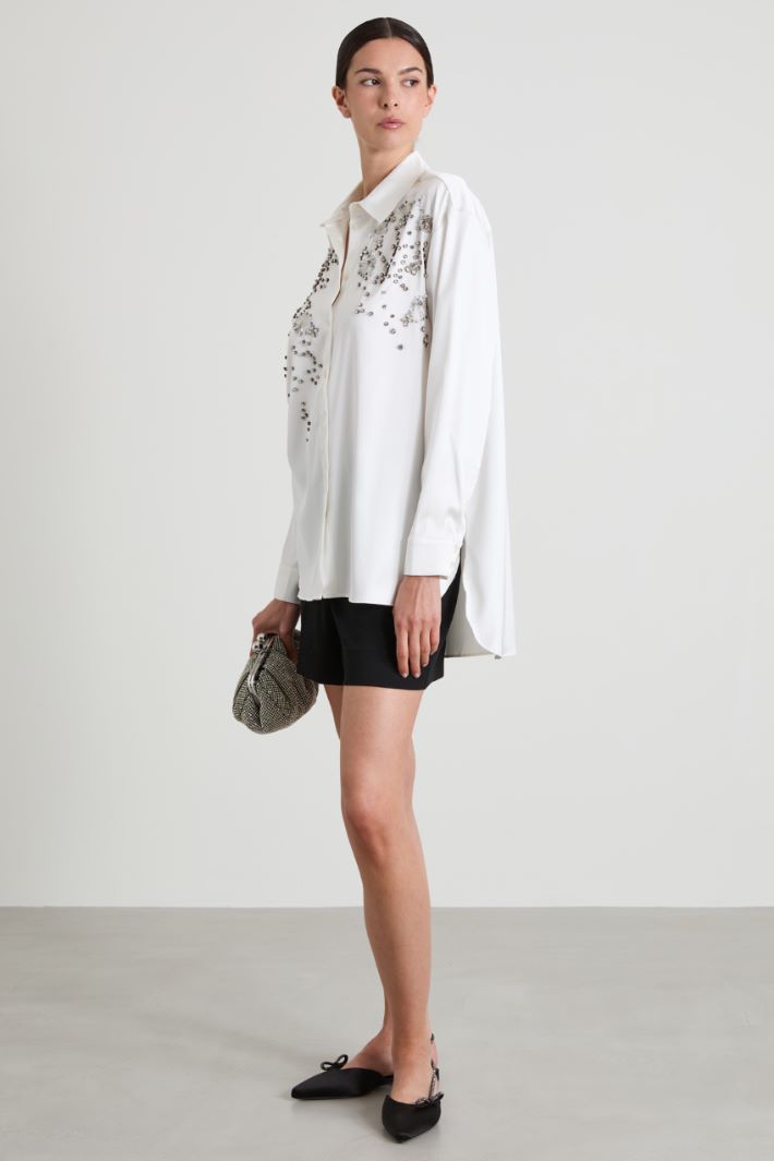 Camicia in raso con bijoux Intrend - 3