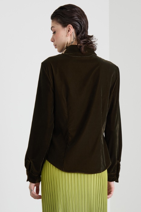 Camisa de terciopelo