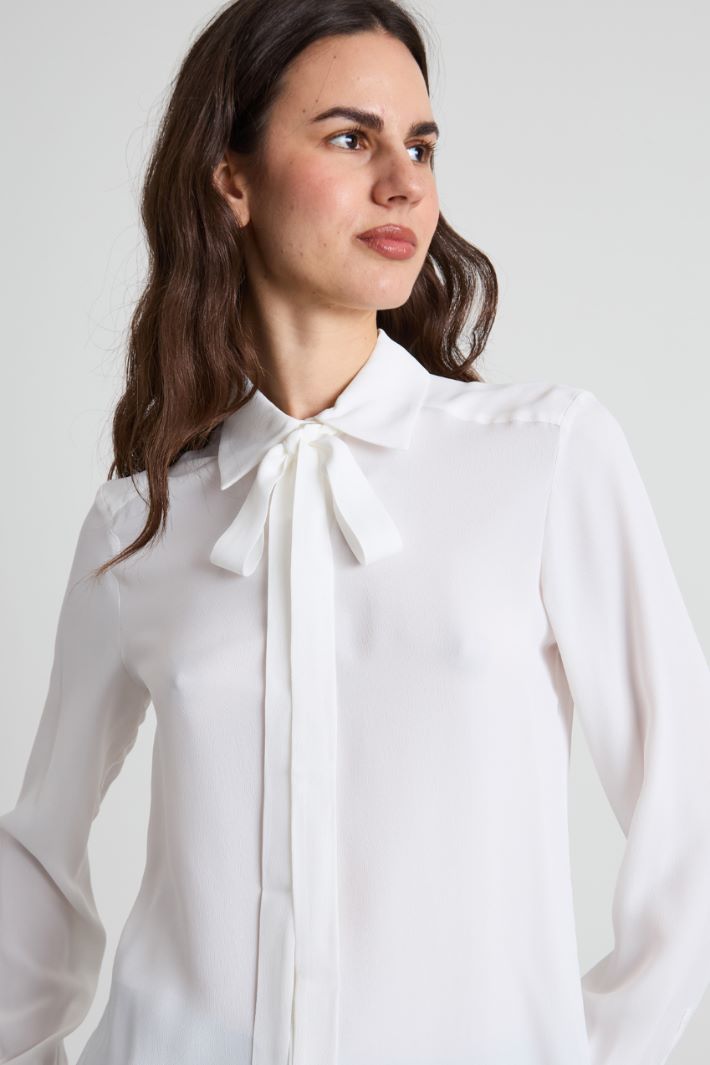 Camicia in crépe de chine Intrend - 4