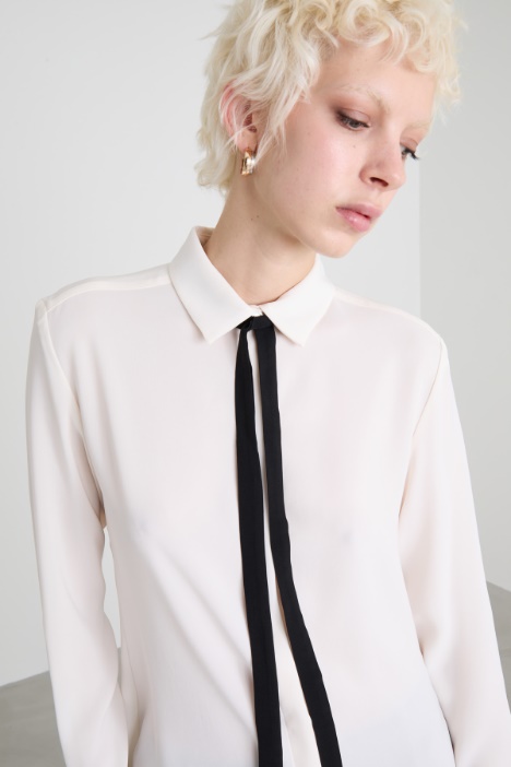 Camicia in cady leggero