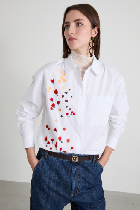 Camicia in popeline con ricamo Intrend