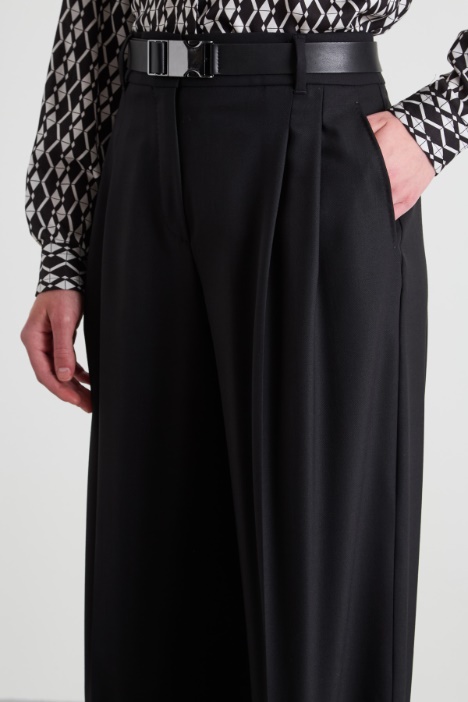 Pantalón de sarga de lana