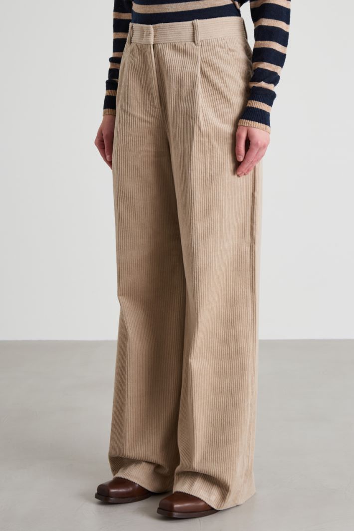Corduroy trousers Intrend - 2