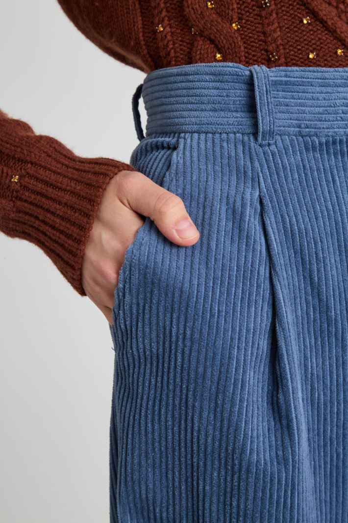 Corduroy trousers Intrend - 4