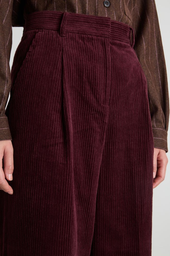 Corduroy trousers Intrend - 4