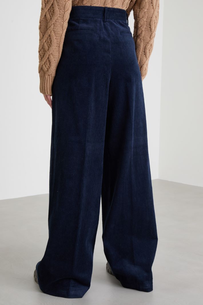 Corduroy trousers Intrend - 3