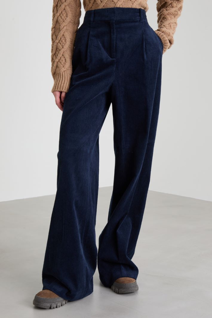 Corduroy trousers Intrend - 2