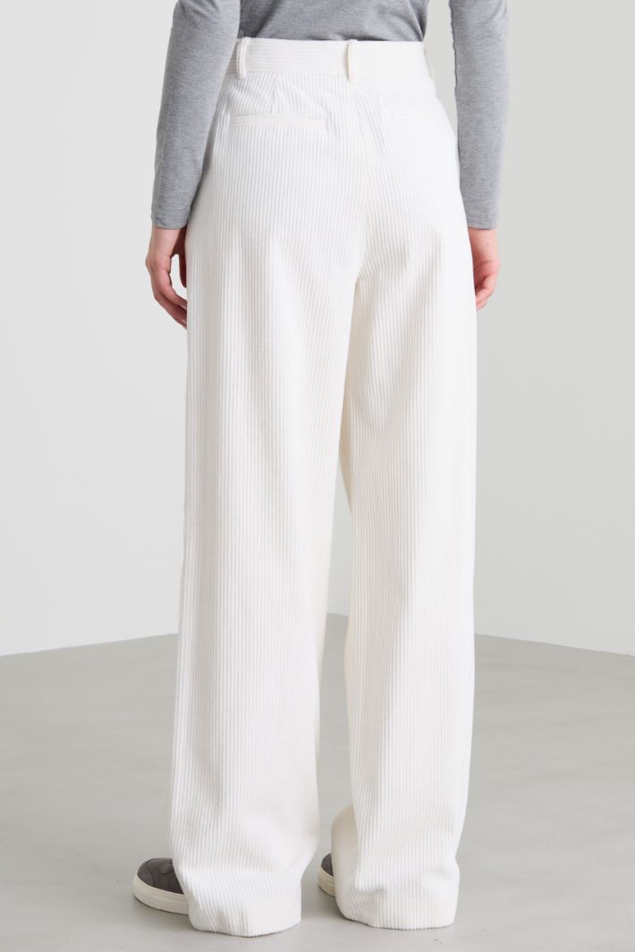 Corduroy trousers Intrend - 3