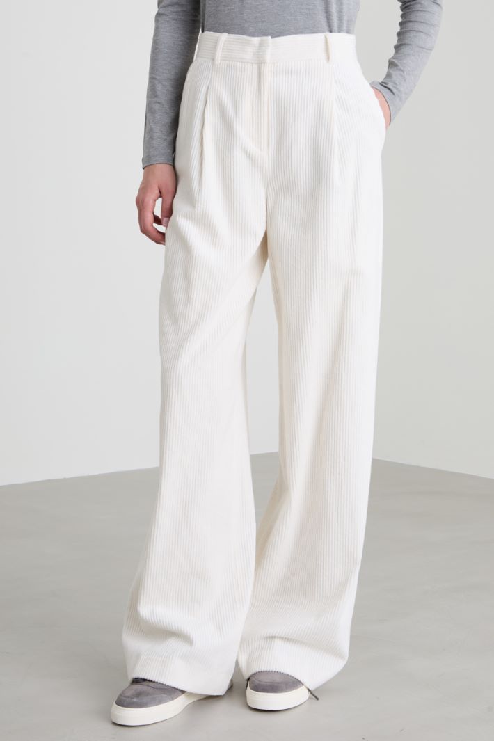 Corduroy trousers Intrend - 2