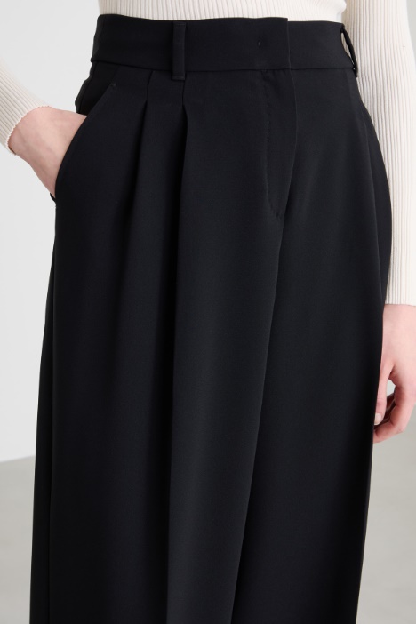 Pantaloni fluidi in cady