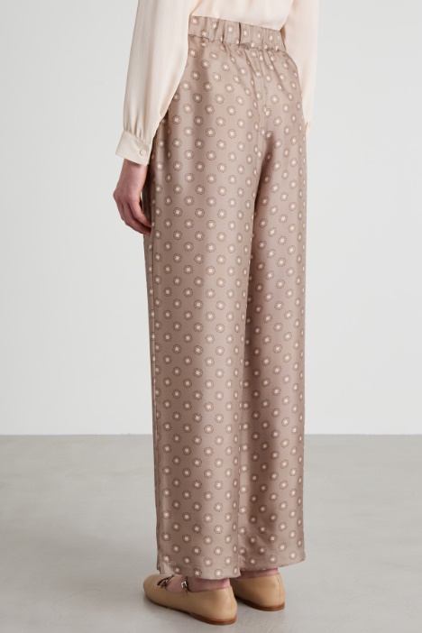 Pantaloni fluidi in twill