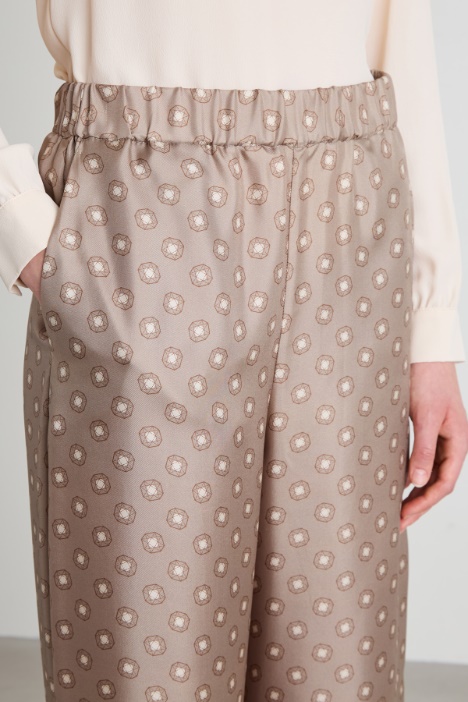 Pantaloni fluidi in twill