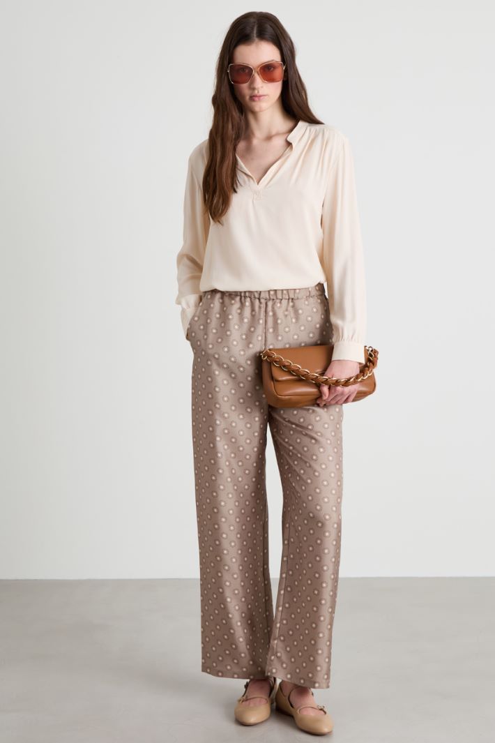 Flowing twill trousers Intrend