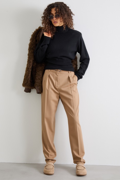 Pantalones holgados de sarga Intrend
