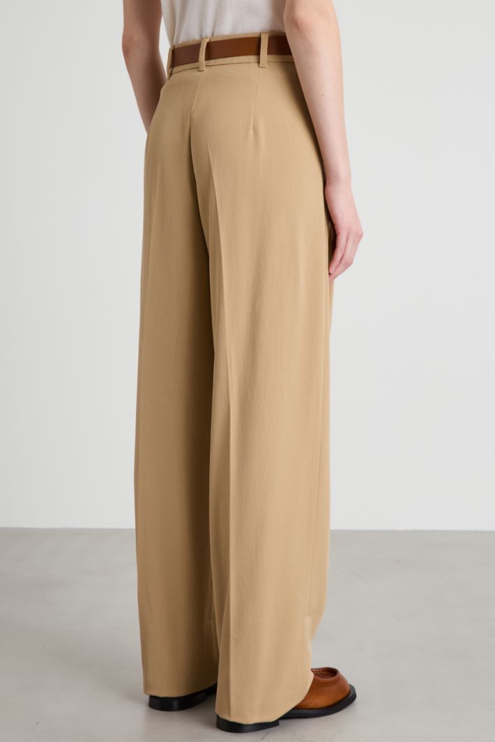 Canvas trousers with belt Intrend - 3