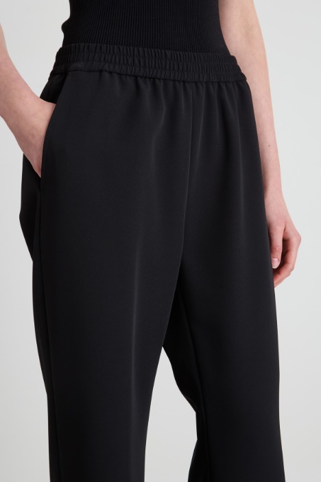 Pantaloni in tessuto stretch