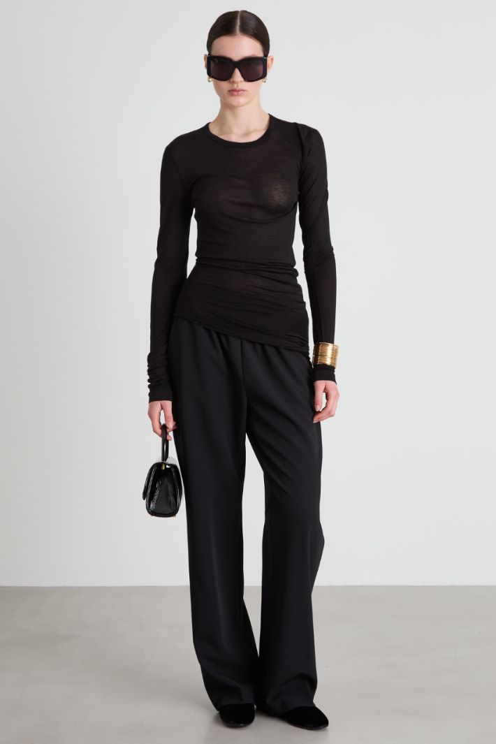 Stretch fabric trousers Intrend