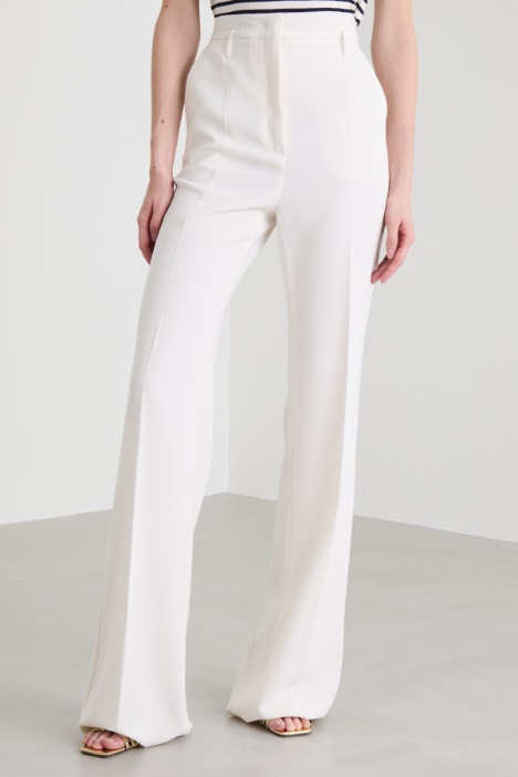 Pantaloni flare in cady