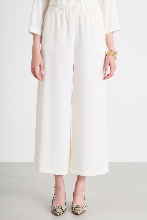Pantalones anchos de envers satén