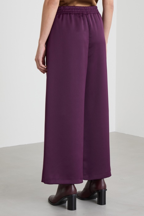 Pantalones anchos de envers satén