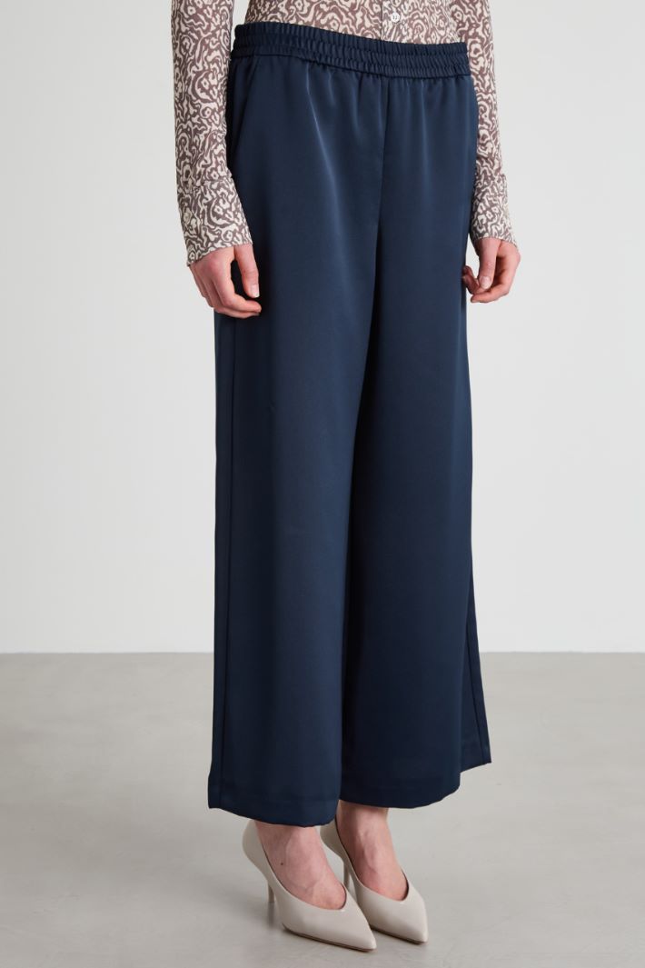 Pantaloni ampi in enver satin Intrend - 2