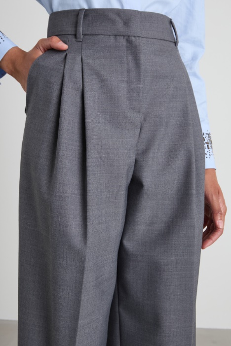 Pantaloni in gabardina di lana