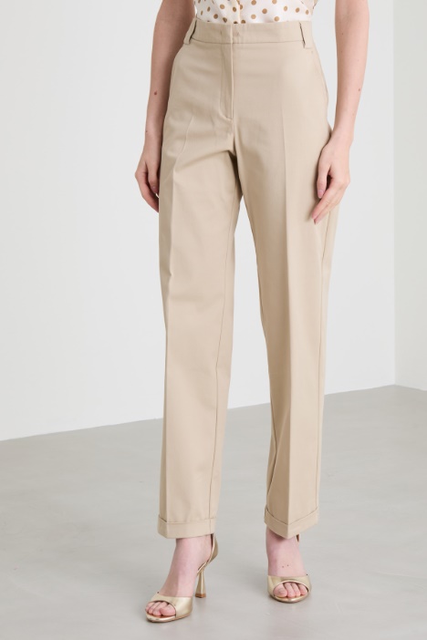 Pantaloni in gabardina