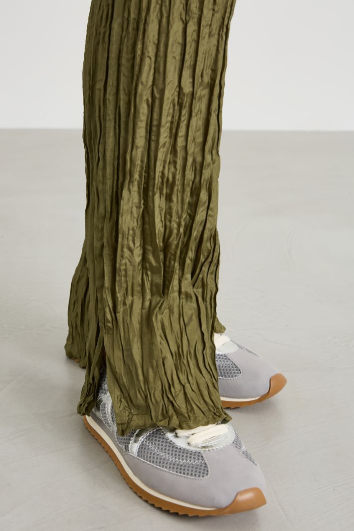 Crinkled silk trousers Intrend - 4