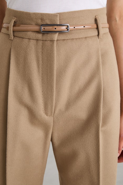 Pantaloni in drap di lana