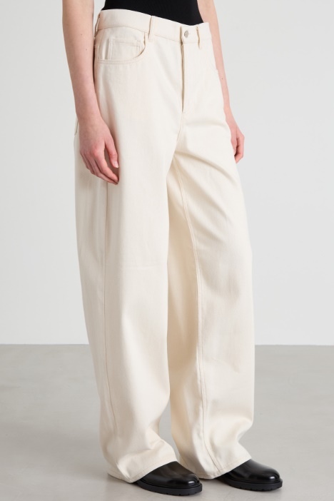 Pantaloni morbidi in drill