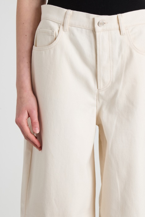 Pantaloni morbidi in drill