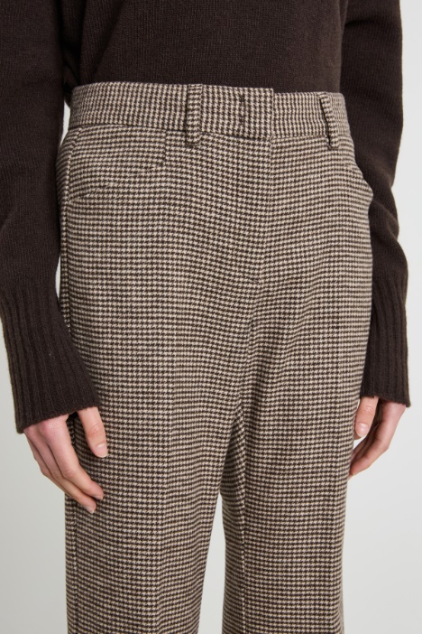 Pantaloni flare in flanella