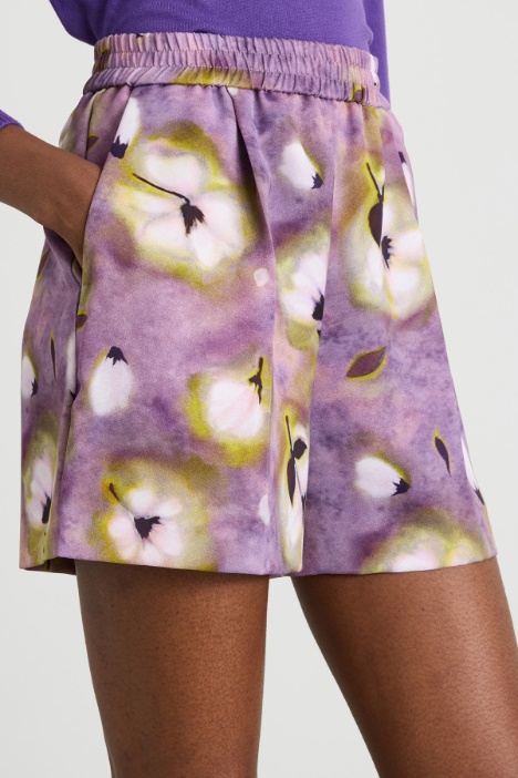 Shorts in envers satin