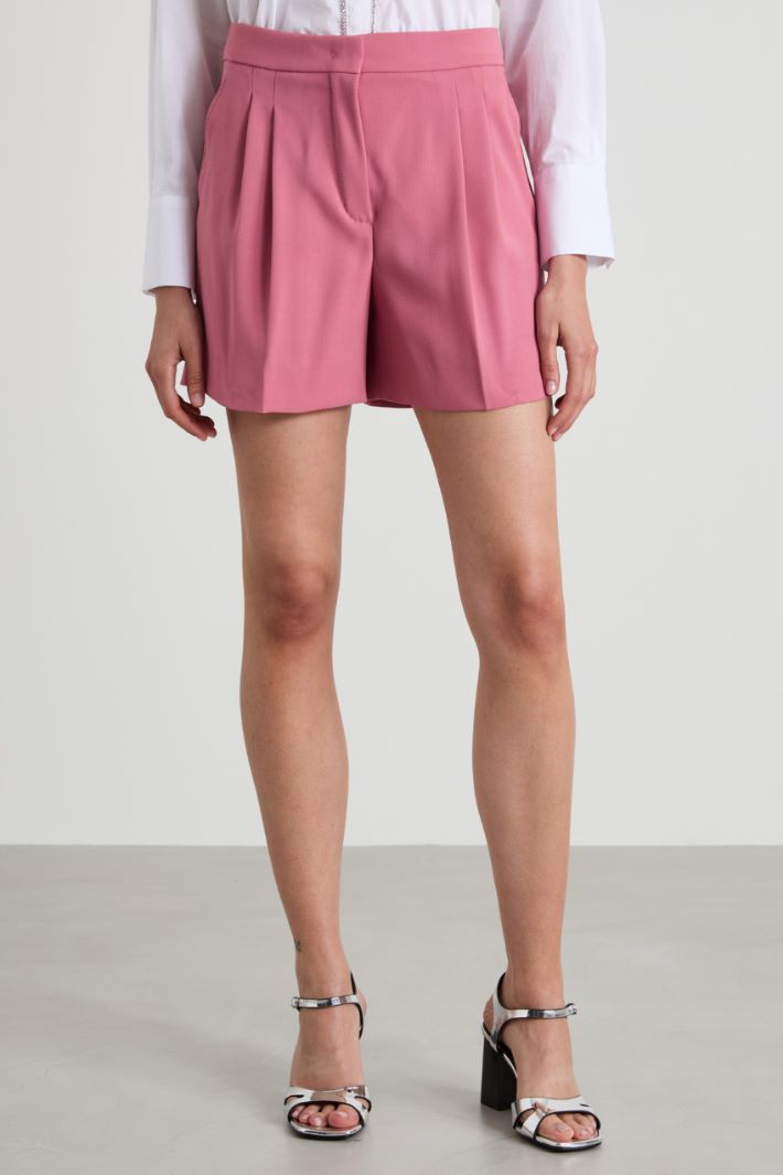 Wool crepe shorts Intrend - 4