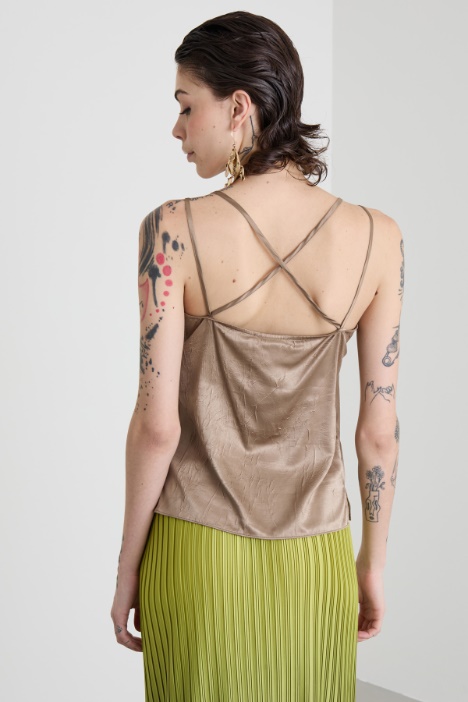 Top in raso con pizzo