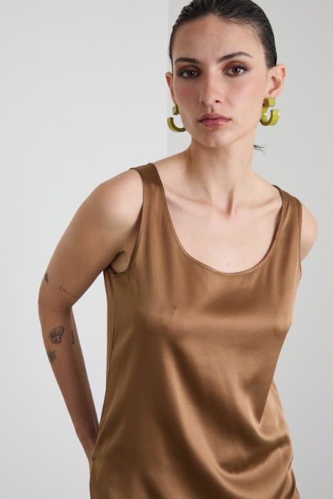 Top in raso di seta stretch
