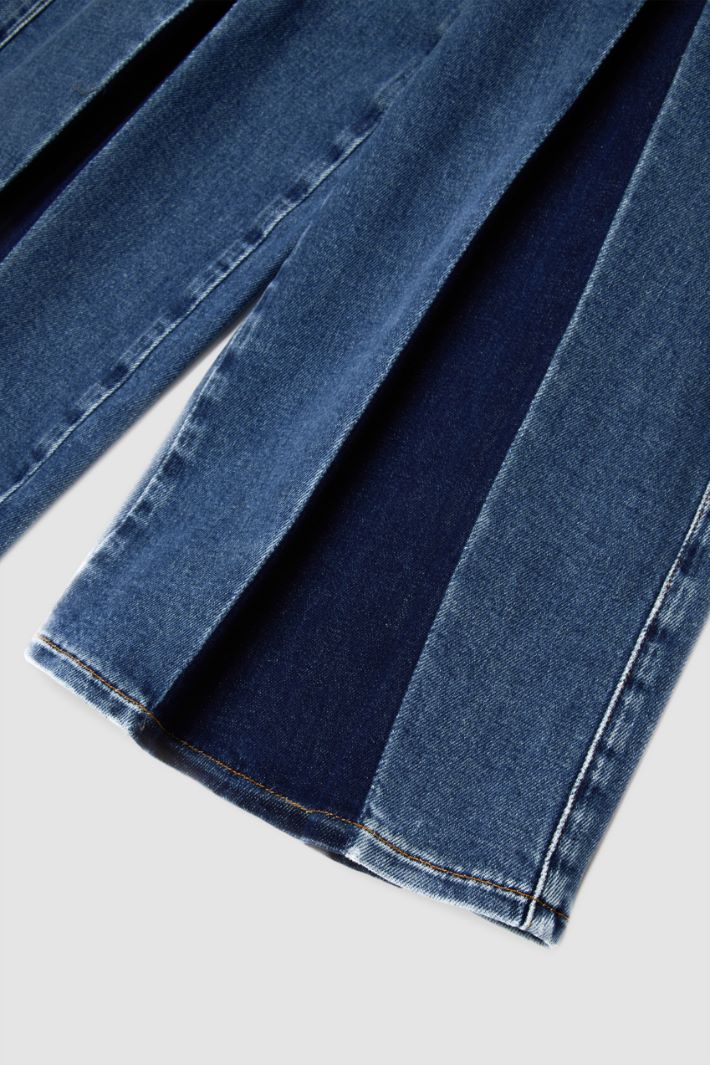 Jeans with contrasting darts Intrend - 3