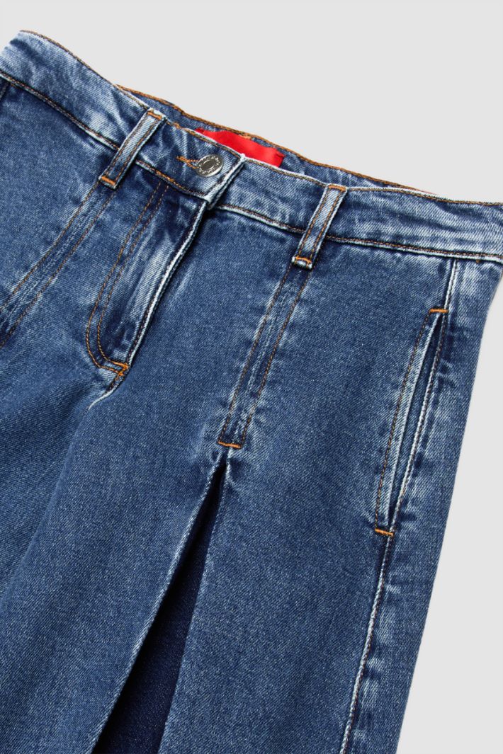 Jeans with contrasting darts Intrend - 4