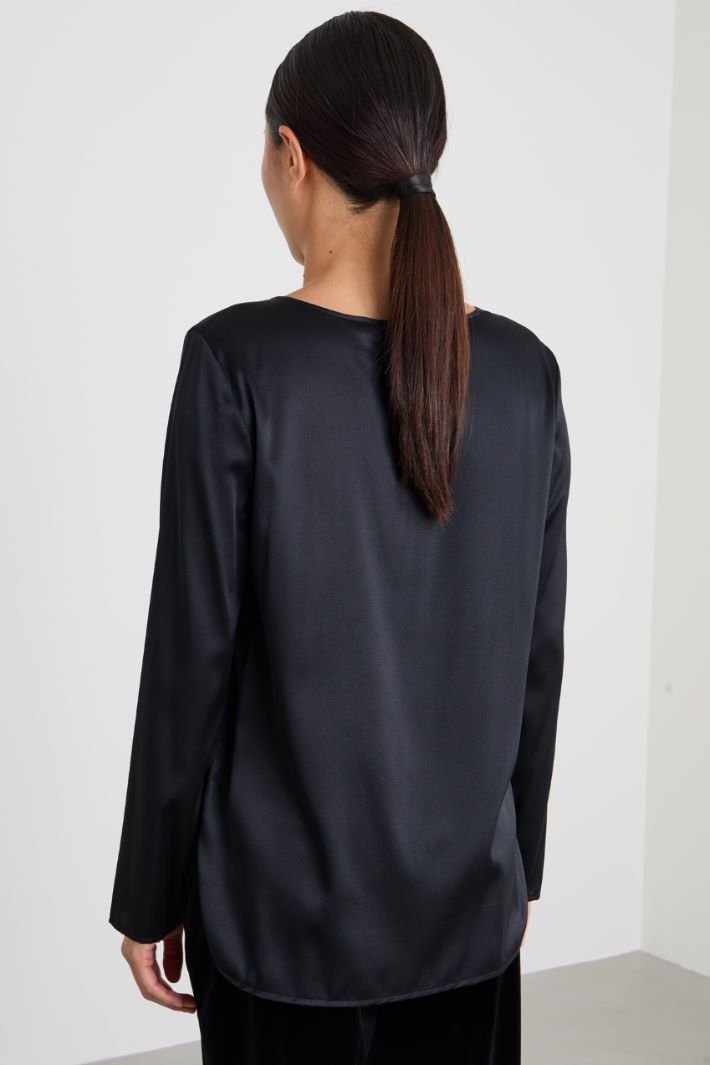 Blusa in raso di seta