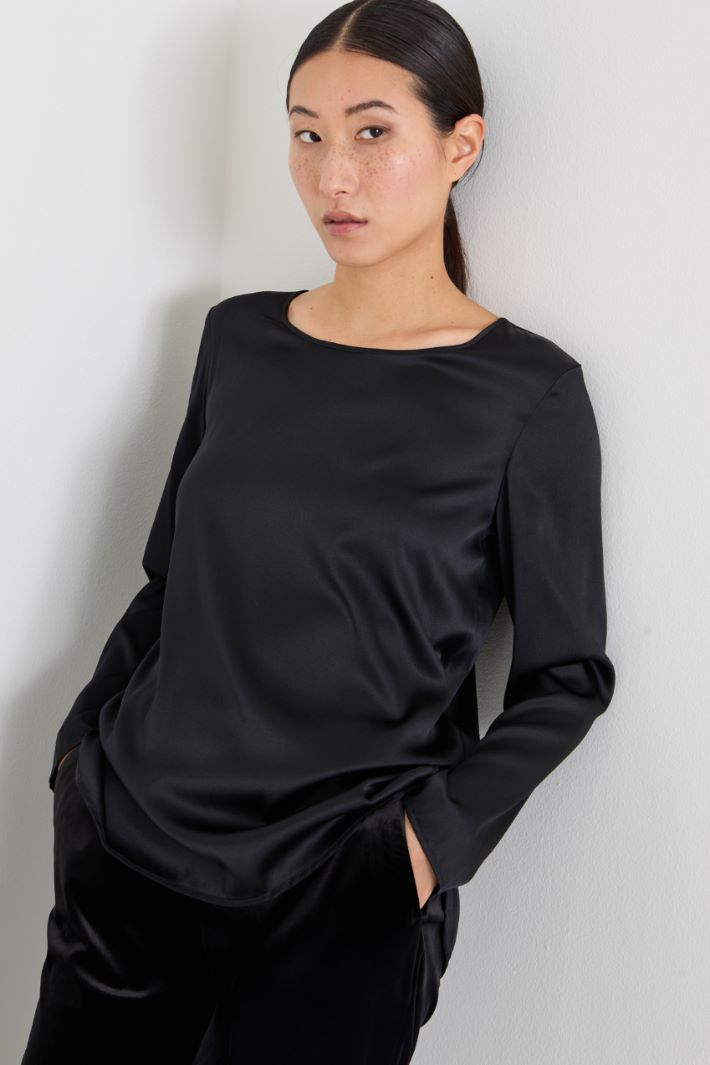 Blusa in raso di seta