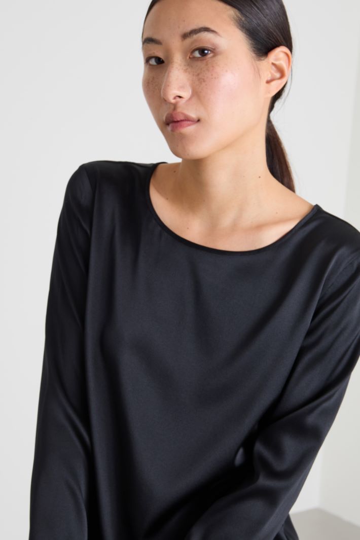 Blusa in raso di seta